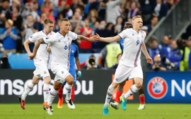 高卢雄鸡比赛视频,高卢雄鸡欧洲比赛视频