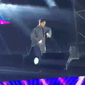 权志龙穿女装迷人,权志龙穿女装毫无违和感