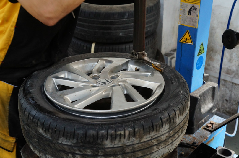 倍耐力新p1轮胎测评视频,倍耐力p1轮胎优缺点