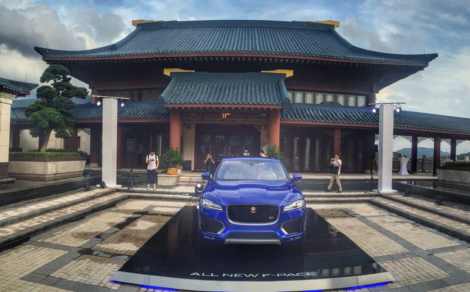 试驾捷豹f-pace最新款,新款捷豹f-pace试驾评测