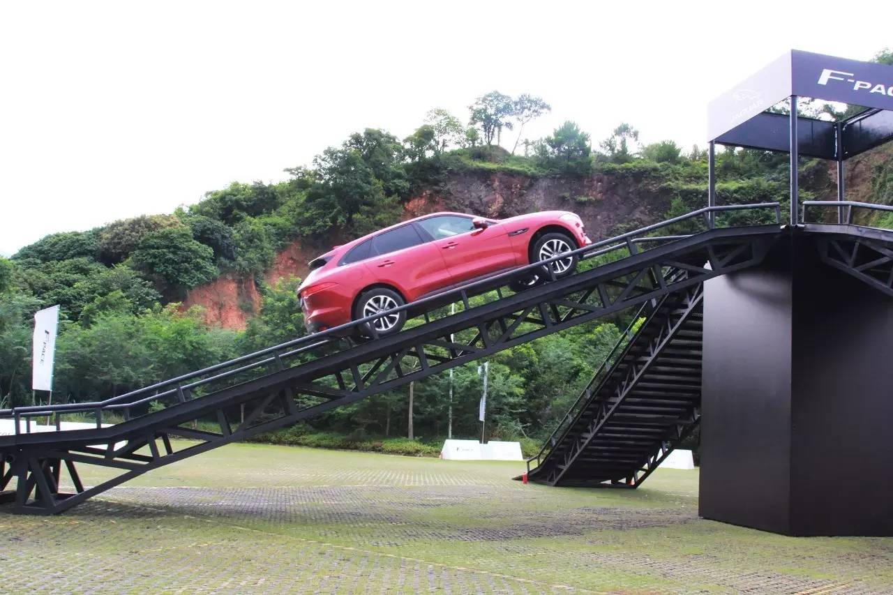 试驾捷豹f-pace最新款,新款捷豹f-pace试驾评测