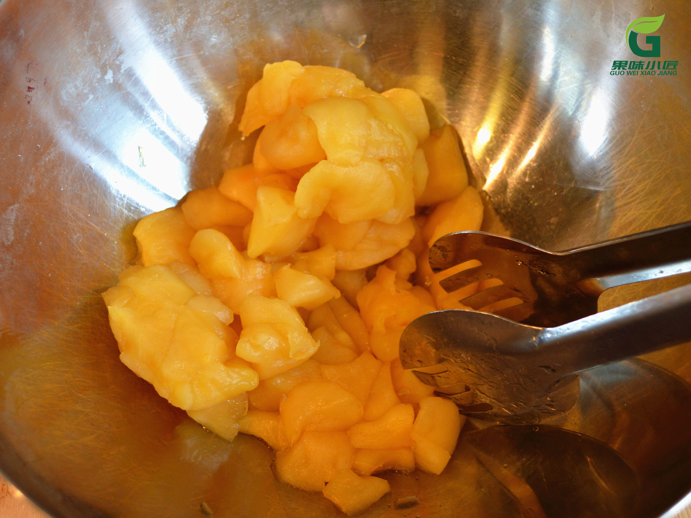 小苹果果酱制作方法,苹果果胶正宗做法