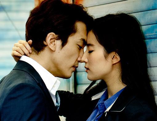 中韩明星情侣大盘点张俪朱镇模林允儿和李易峰？