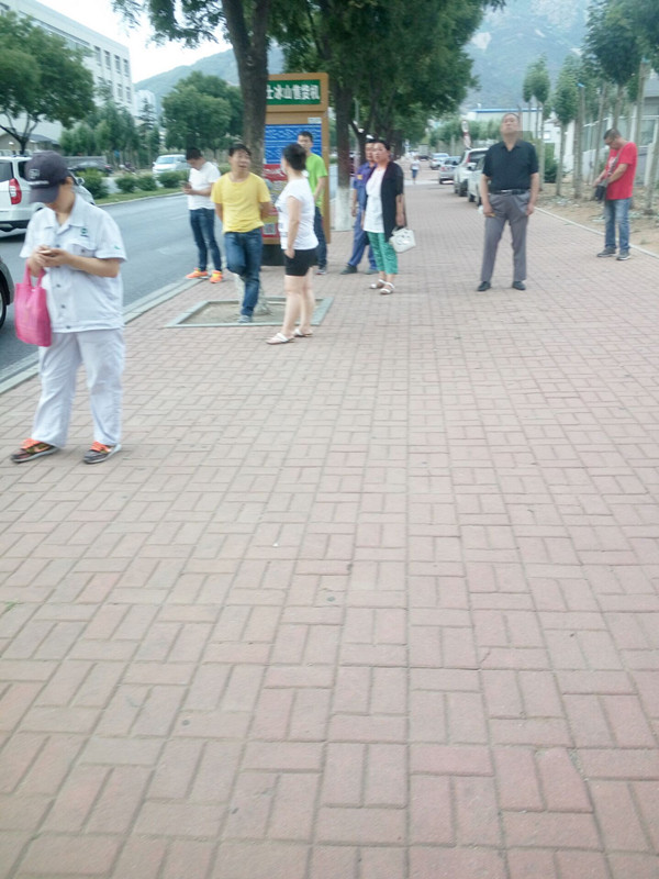 大连买房请略过那些交通憋坏肾脏等到尿裤子也上不去车的小区