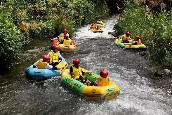 适合夏天旅游漂流的景点,夏天刺激的漂流