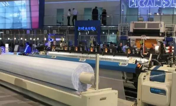 一台纺线机器能用多少钱,一台纺织机的价格