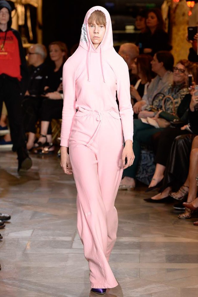 vetements2022秋冬高级,男装高定vetements