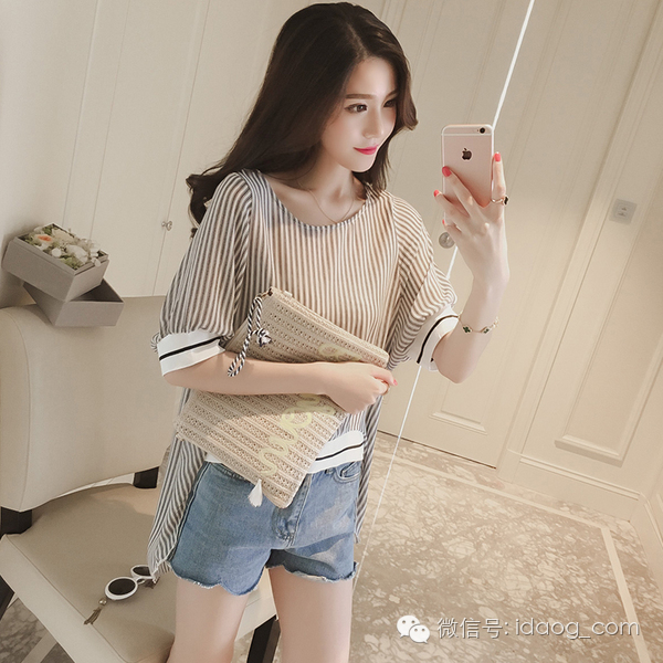 这么美丽的衣服你还在犹豫什么?