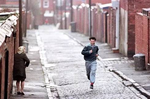 守护村落的吉格斯：我现在帮不到村民，就先离开了