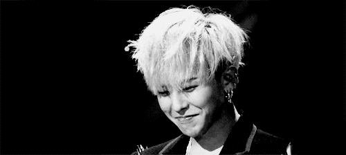 权志龙穿女装迷人,权志龙穿女装毫无违和感