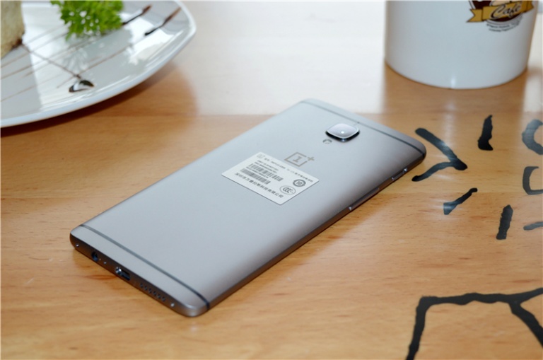 一加小米谁更强,一加和小米高端机型