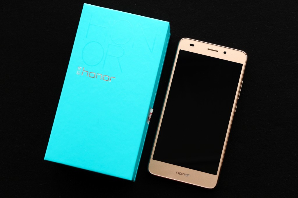 荣耀畅玩5c的优缺点测评,自研基带的难度