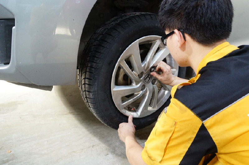 倍耐力新p1轮胎测评视频,倍耐力p1轮胎优缺点