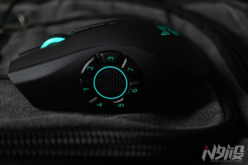 雷蛇那伽梵蛇鼠标拆解视频,RAZER那伽梵蛇