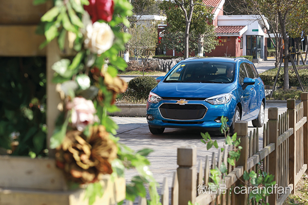 雪佛兰乐风rv16款手动畅行版,上汽通用雪佛兰乐风rv