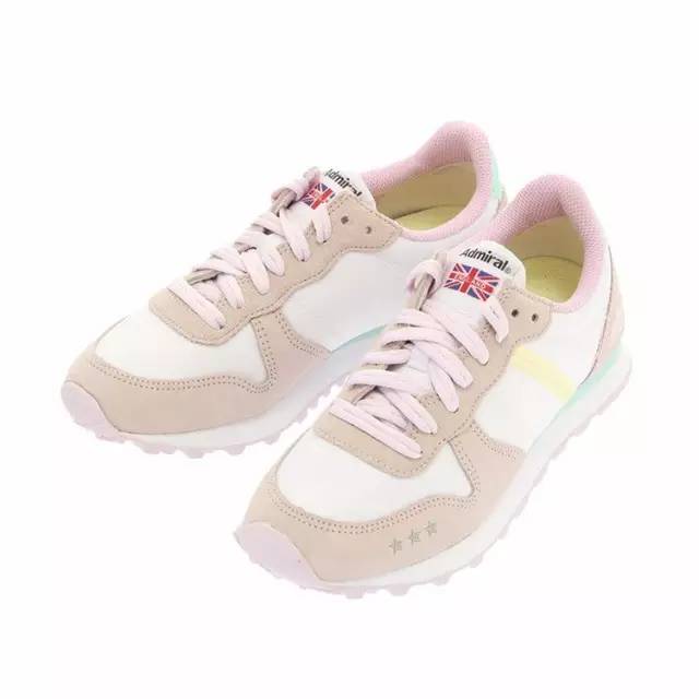 朴信惠喜欢穿什么鞋,朴信惠同款老爹鞋