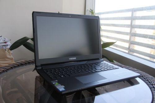 新手小白应该入手哪款游戏本,学生党应该选什么样的游戏本