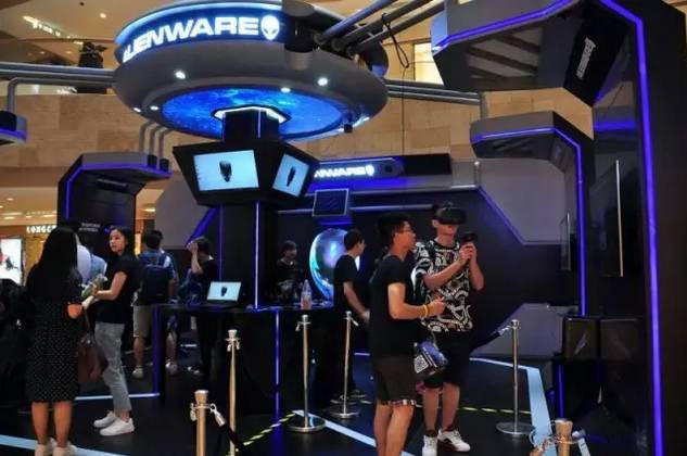 宇宙最先进的外星飞船,alienware太空舱