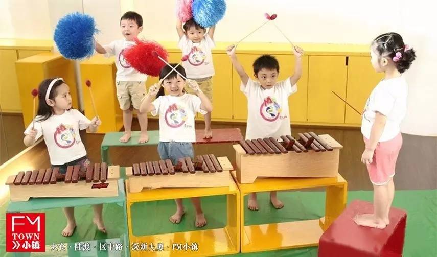 大牌,折扣!FM小镇打造小香港,休闲购物两不误!