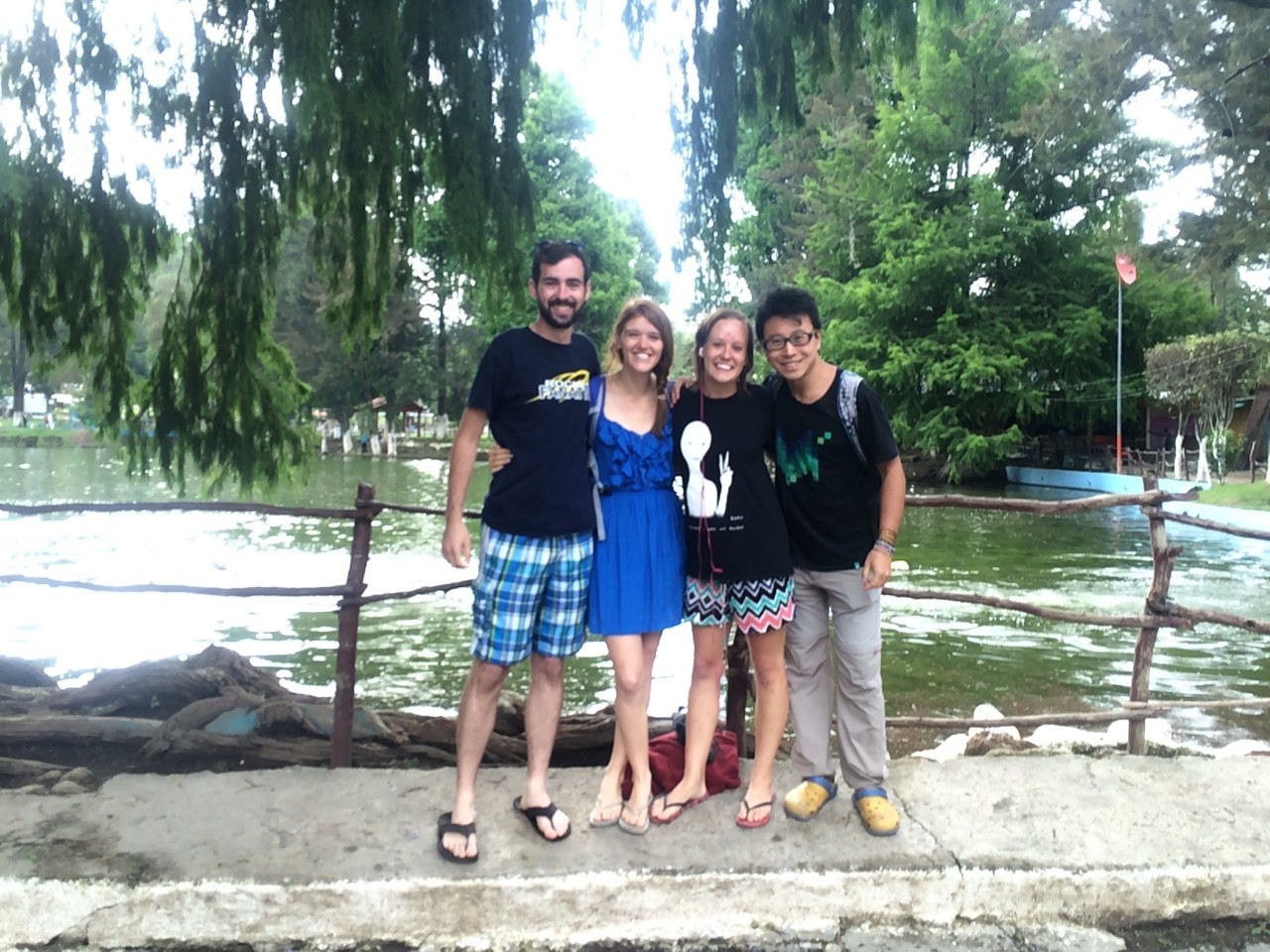 一个陕西汉子花7万元环游地球1圈，还带回一个美国女友！