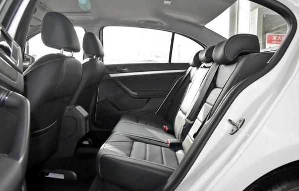 朗逸对比别克,现代朗动和大众朗逸哪个好