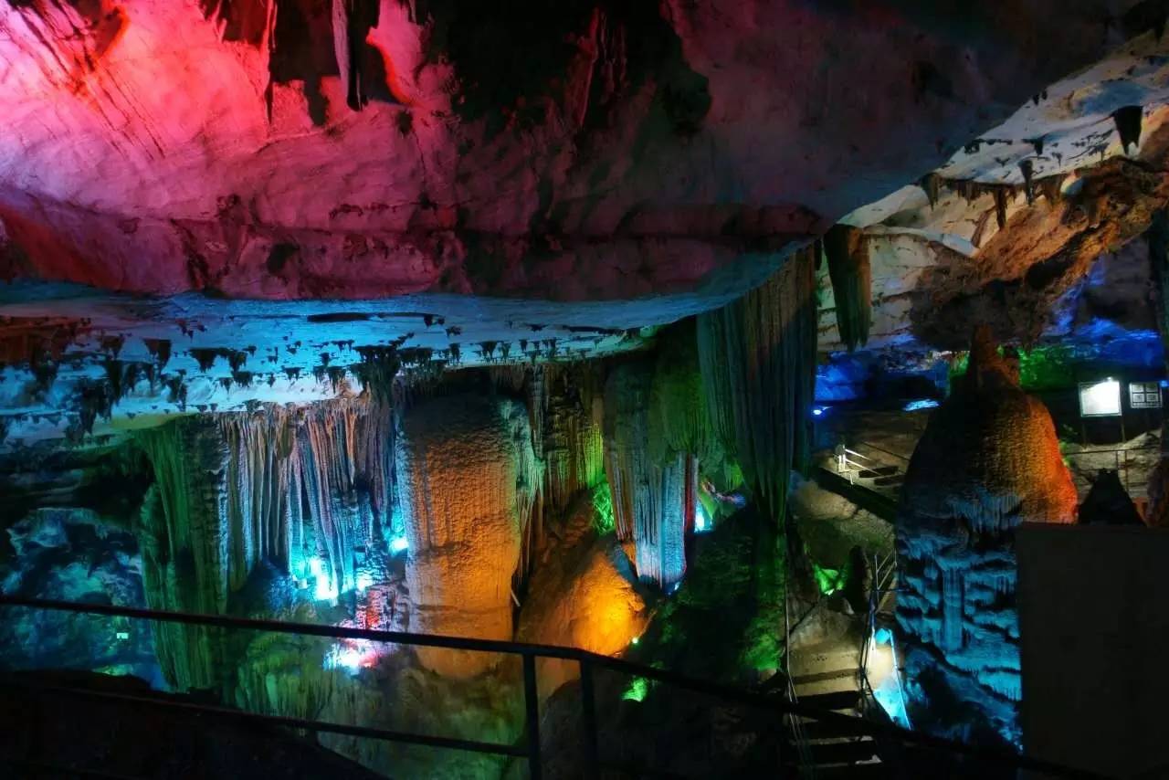 大写的赞!河源这个少数民族特色的景区被评为国家3*级A**