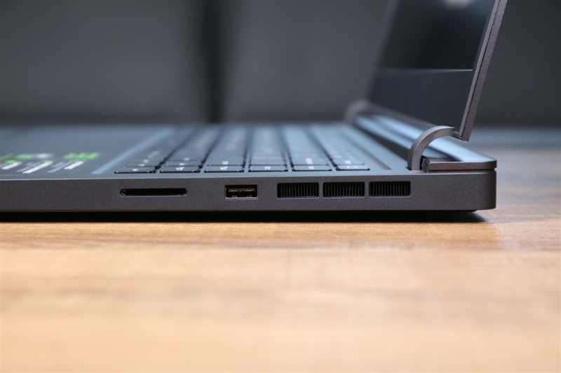 小米游戏本八代1050ti,小米游戏本八代增强版1050ti吃鸡