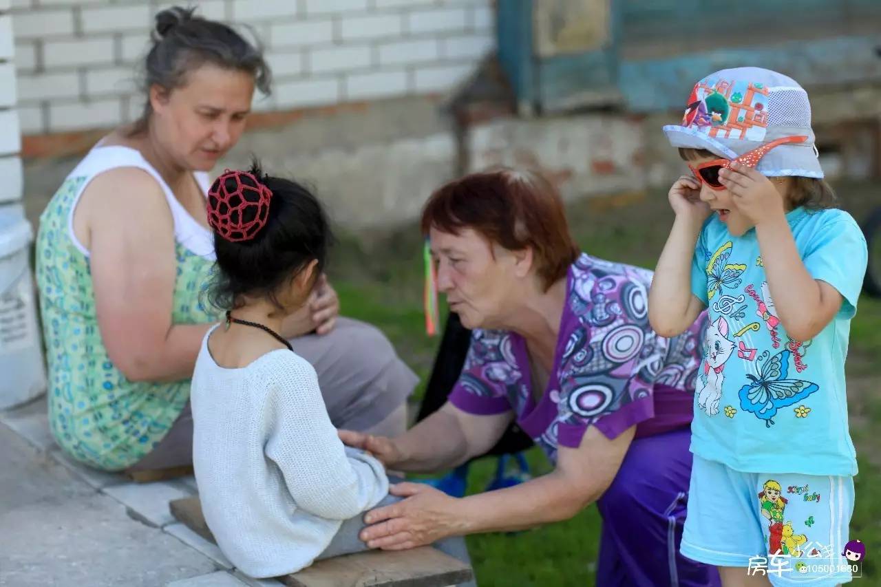 房车小公主环球旅行日记,房车小公主的环球旅行