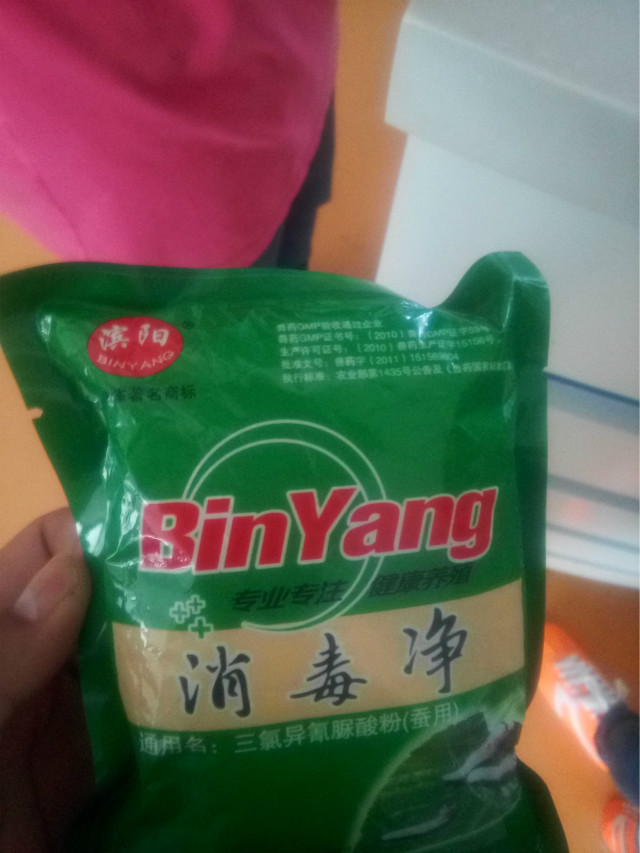 煤气罐爆炸小孩被炸伤,煤气爆炸21岁女孩被烧伤后续