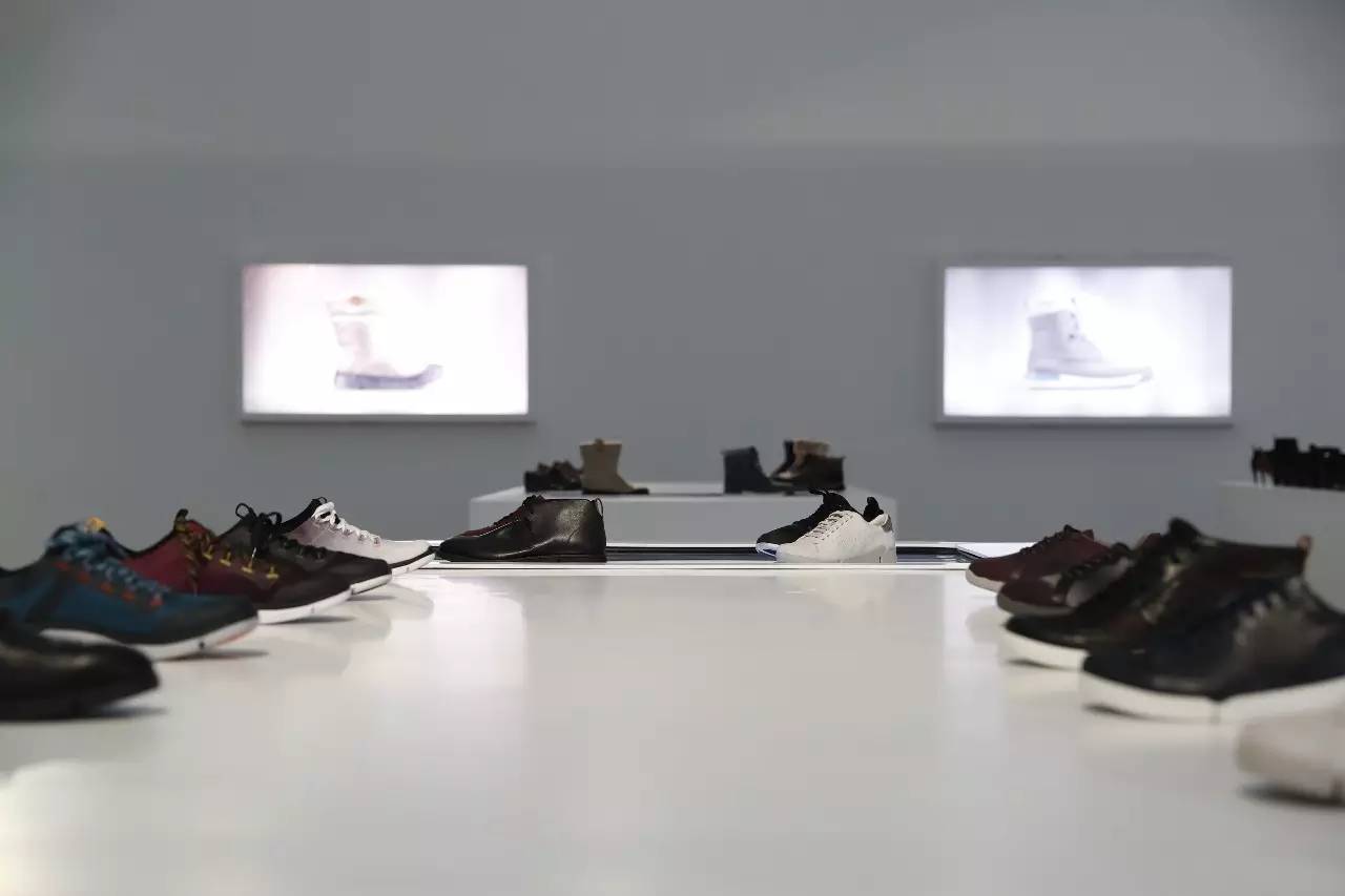 街拍蒋梦婕,蒋劲夫街拍