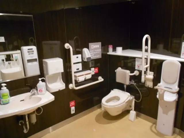 滴滴拉屎是什么鬼？滴滴一下，马上就拉，我也是醉了