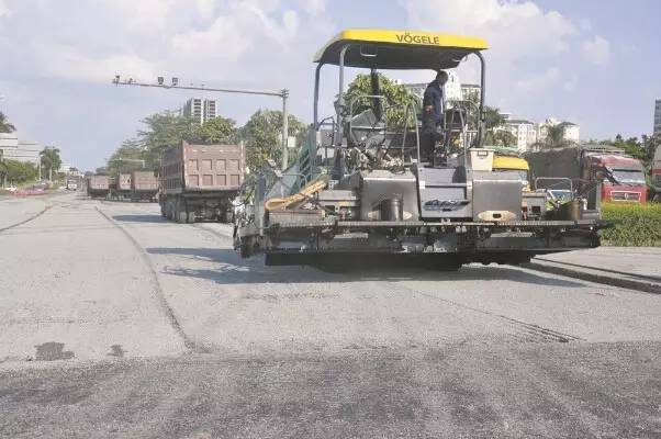 新闻下午茶玉林市四届人大常委会举行第四十八次会议审议并表决通过有关人事事项