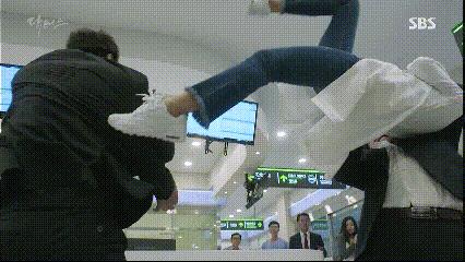 160709最强霸气亲故朴信惠来袭爱她你怕了吗？