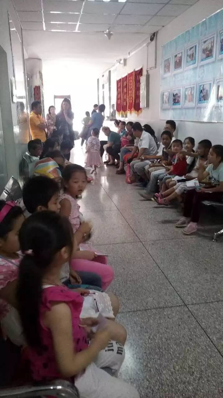 关于治疗近视的最新消息,近视治疗问题有没有新突破