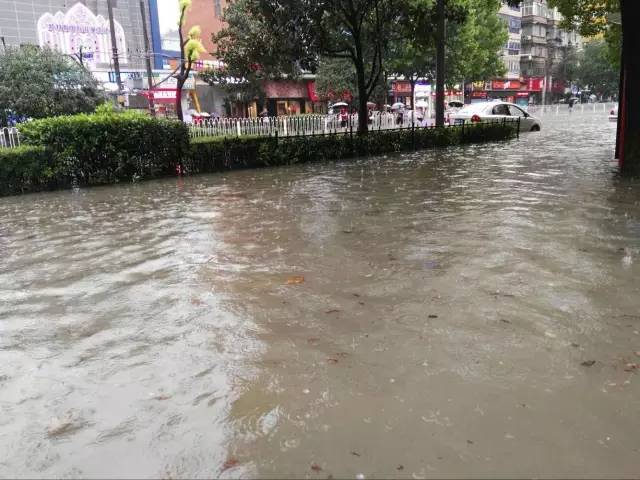 今天，全国人民都在关注这座城市！｜赣州人涉水一定要注意！