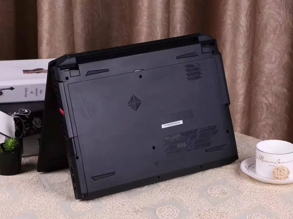 最便宜的10750笔记本,笔记本965m显卡