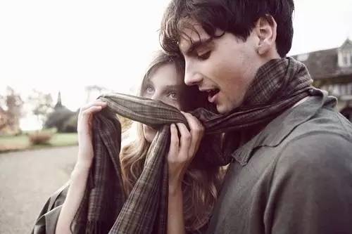 树洞之间的爱情,树洞婚姻情感