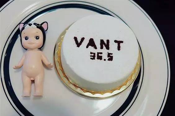 时尚当红炸子鸡,当红炸子鸡美妆博主