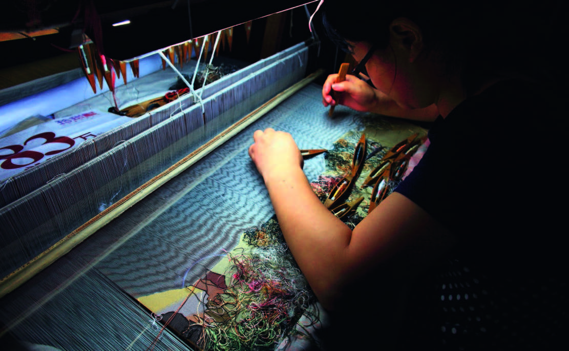 山东省缂丝的传承人,王玉祥缂丝工艺传承人