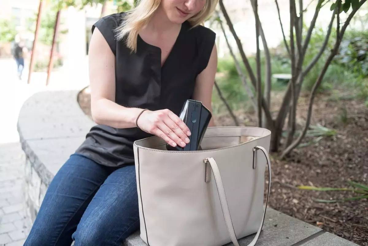 单身女性经常独自出行？你需要这些能够保护你的发明