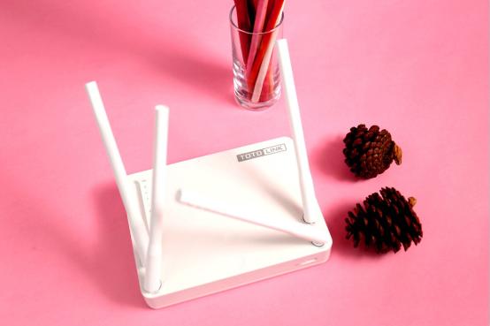 无线网总是卡顿是不是路由器不好,家用路由器老是卡顿掉线是为什么