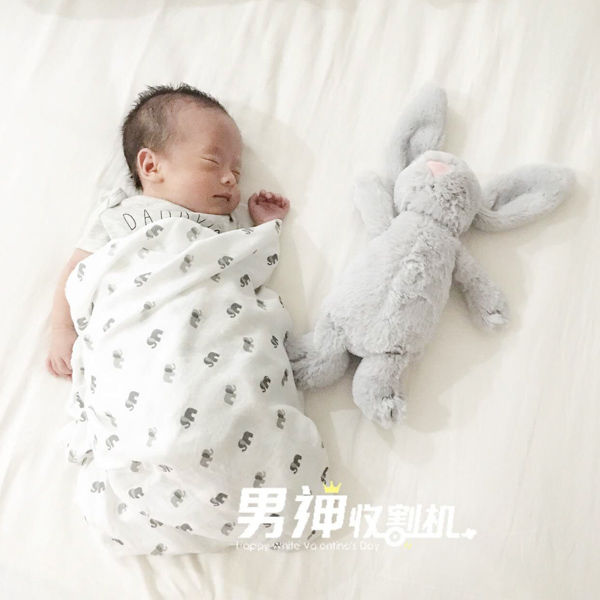 宝宝刚出生都需要买哪些,新生宝宝用品啥时候备