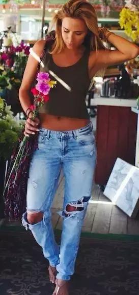 夏天不想穿了的衣服怎么处理,夏天不想穿裙子怎么破