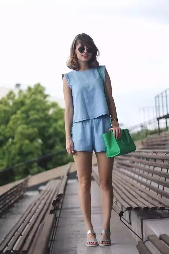 夏天不想穿了的衣服怎么处理,夏天不想穿裙子怎么破