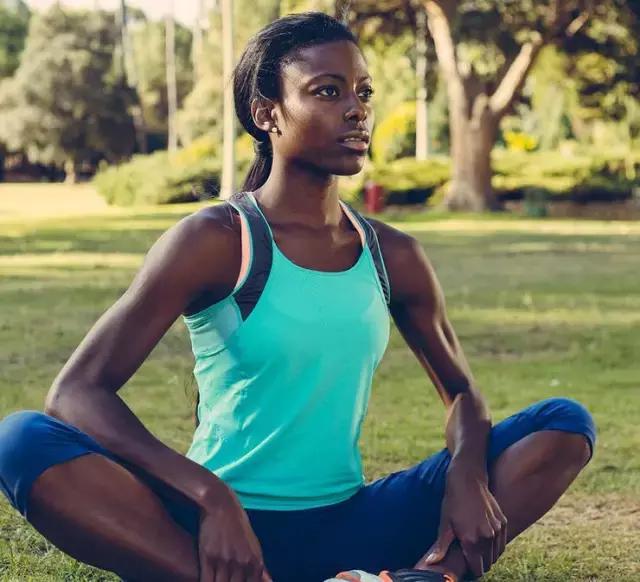 该怎么练才能跑好一场马拉松,跑半程马拉松的26个技巧与建议