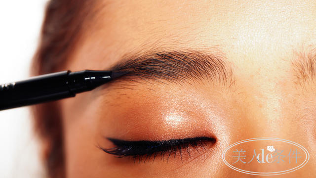 教你美|网红眉OUT!请收下这3款个性粗眉妆!