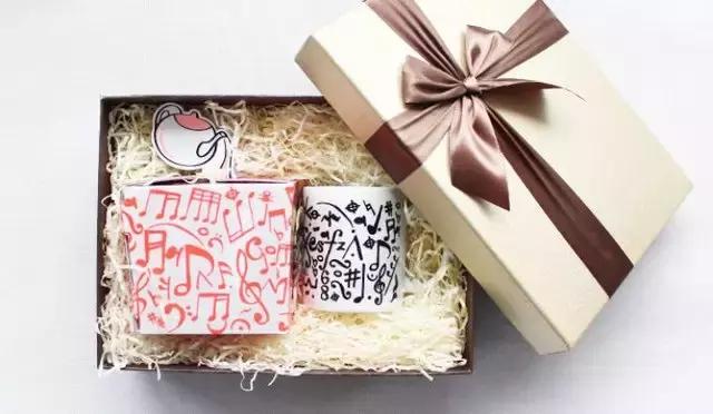 快看，征服男神女神的零差评礼物清单