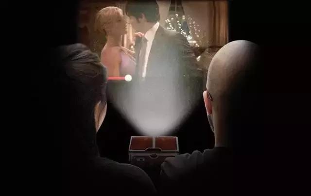 快看，征服男神女神的零差评礼物清单