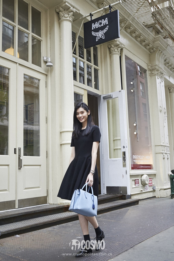 mcm托特包包什么颜色好看,mcm女包必买的经典款