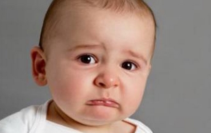 怎么确认宝宝是鹅口疮还是湿疹,婴幼儿鹅口疮症状